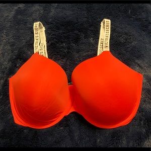 Victoria Secret T-Shirt Lightly Lined Demi